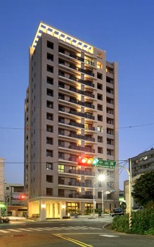 【富春居】豐原區新成屋大樓建案實景照片